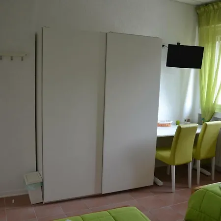 麦凯兹杰凯兹住宿加早餐旅馆 的里雅斯特