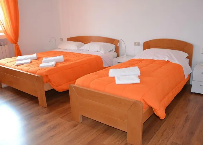 Mikeze Jakeze Frühstückspension Triest